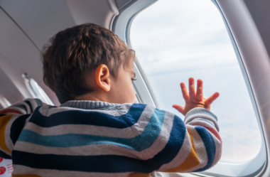 7 dicas para preparar uma viagem de avião com um bebê