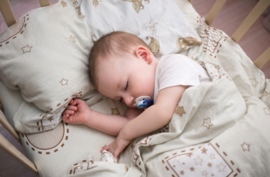Como fazer o seu bebê dormir sozinho?